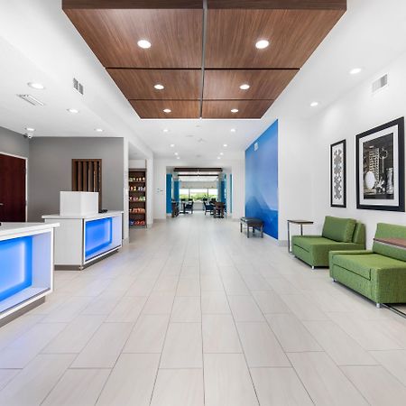 Holiday Inn Express Hotel And Suites Conroe By Ihg Exterior foto