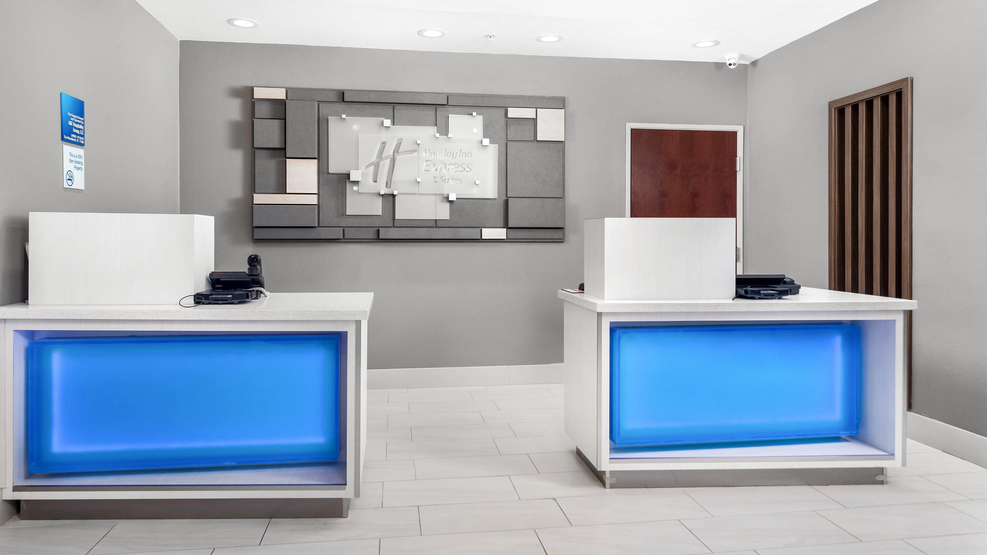 Holiday Inn Express Hotel And Suites Conroe By Ihg Exterior foto