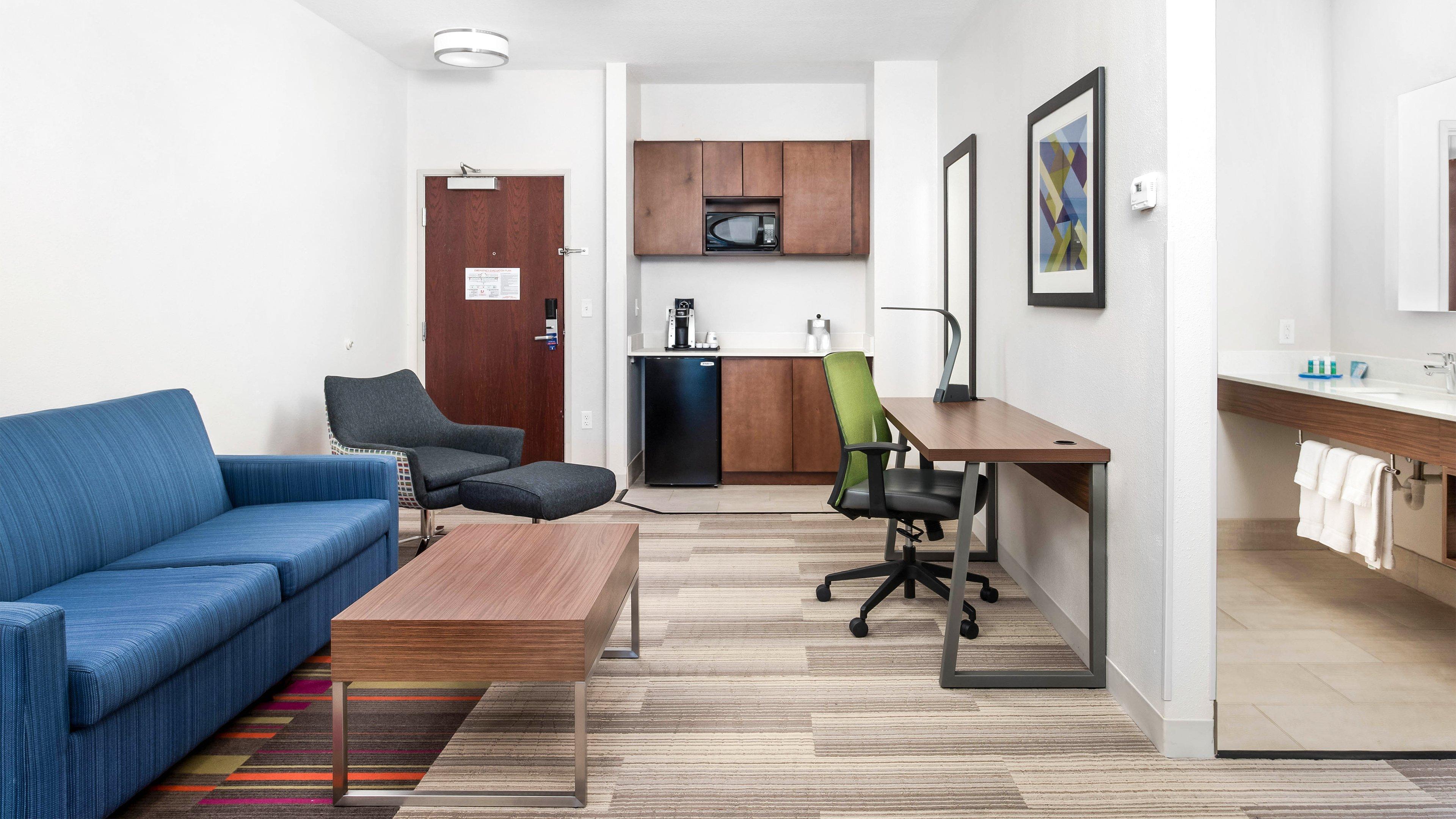 Holiday Inn Express Hotel And Suites Conroe By Ihg Exterior foto