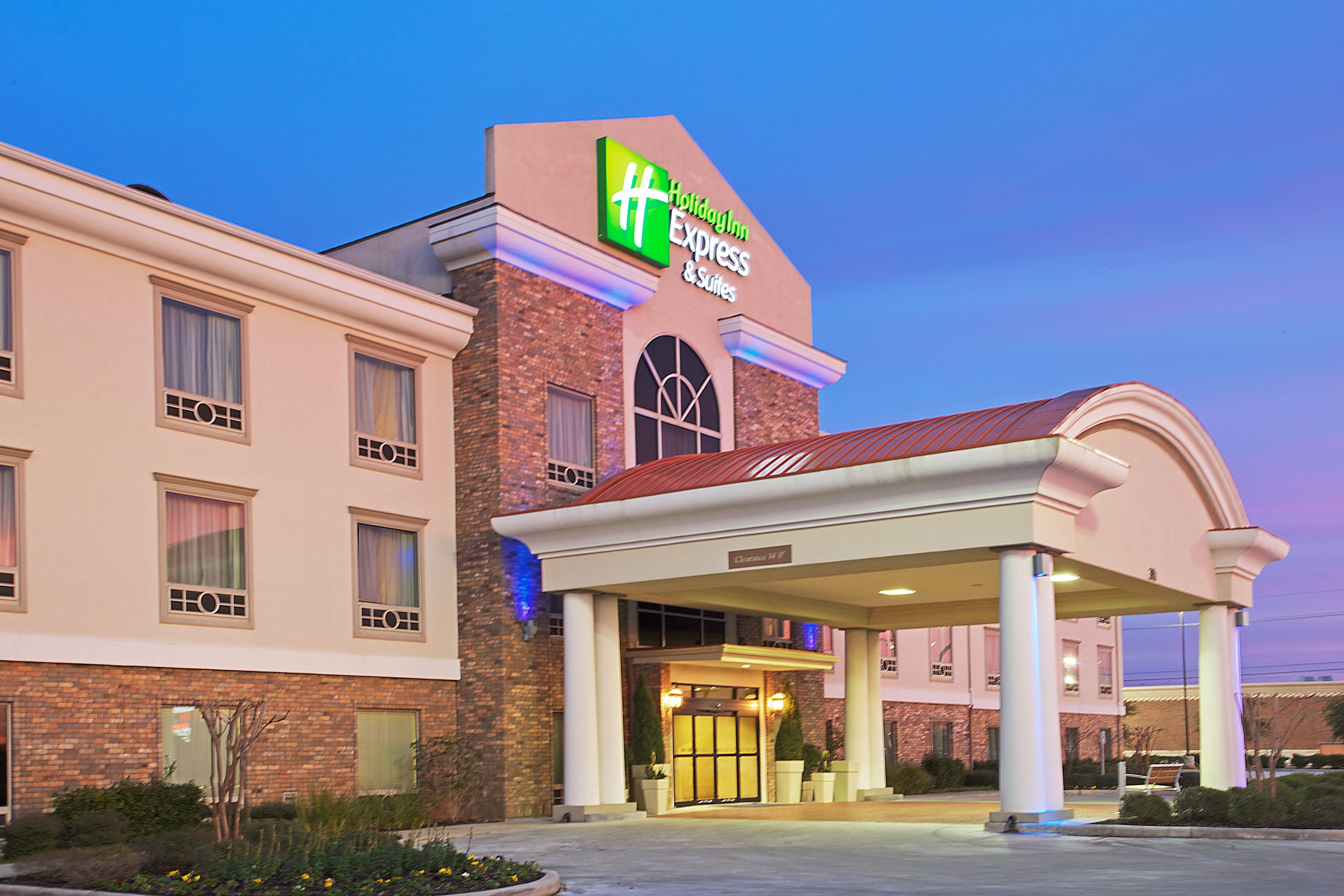 Holiday Inn Express Hotel And Suites Conroe By Ihg Exterior foto